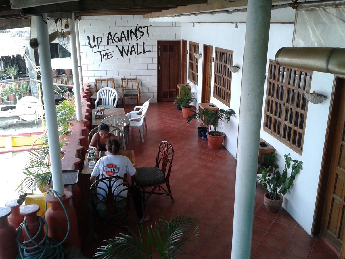 Harleys Hotel Olongapo Exterior photo